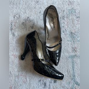 John Fluevog Body Parts Pump High Heels Black Crocodile Patent Leather Sz 7.5